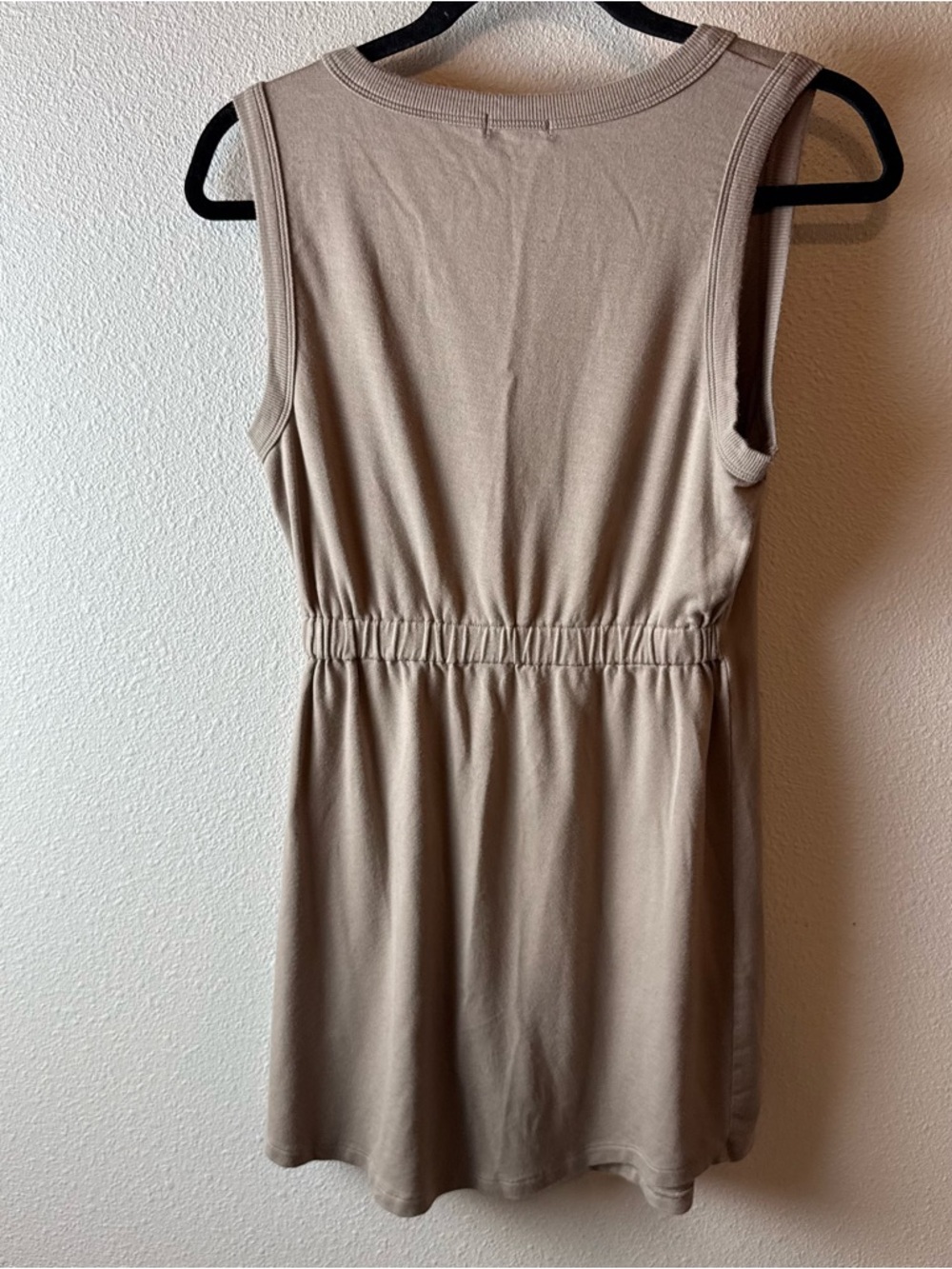 Beyond Yoga Out Of Town Dress Taupe Casual Athleisure Women’s Size XS - Picture 9 of 13